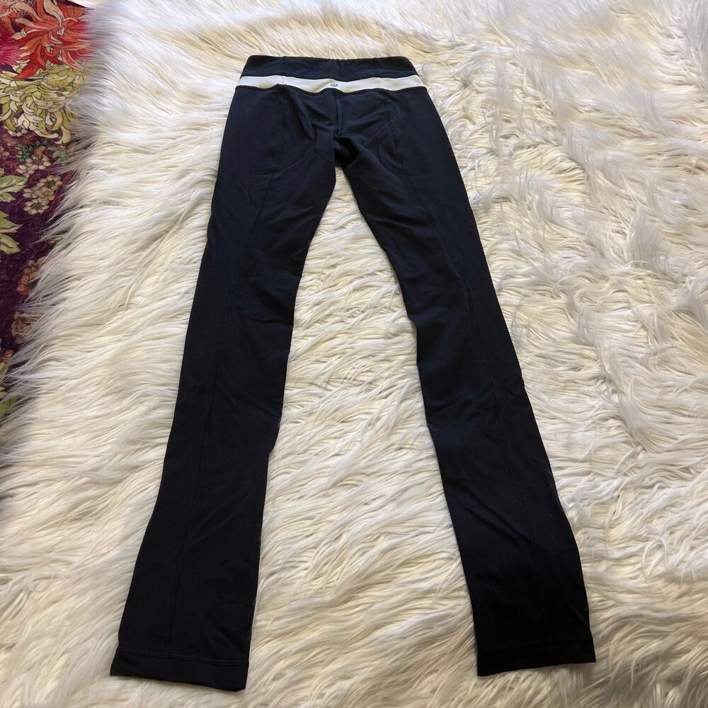 Lululemon og groove pants